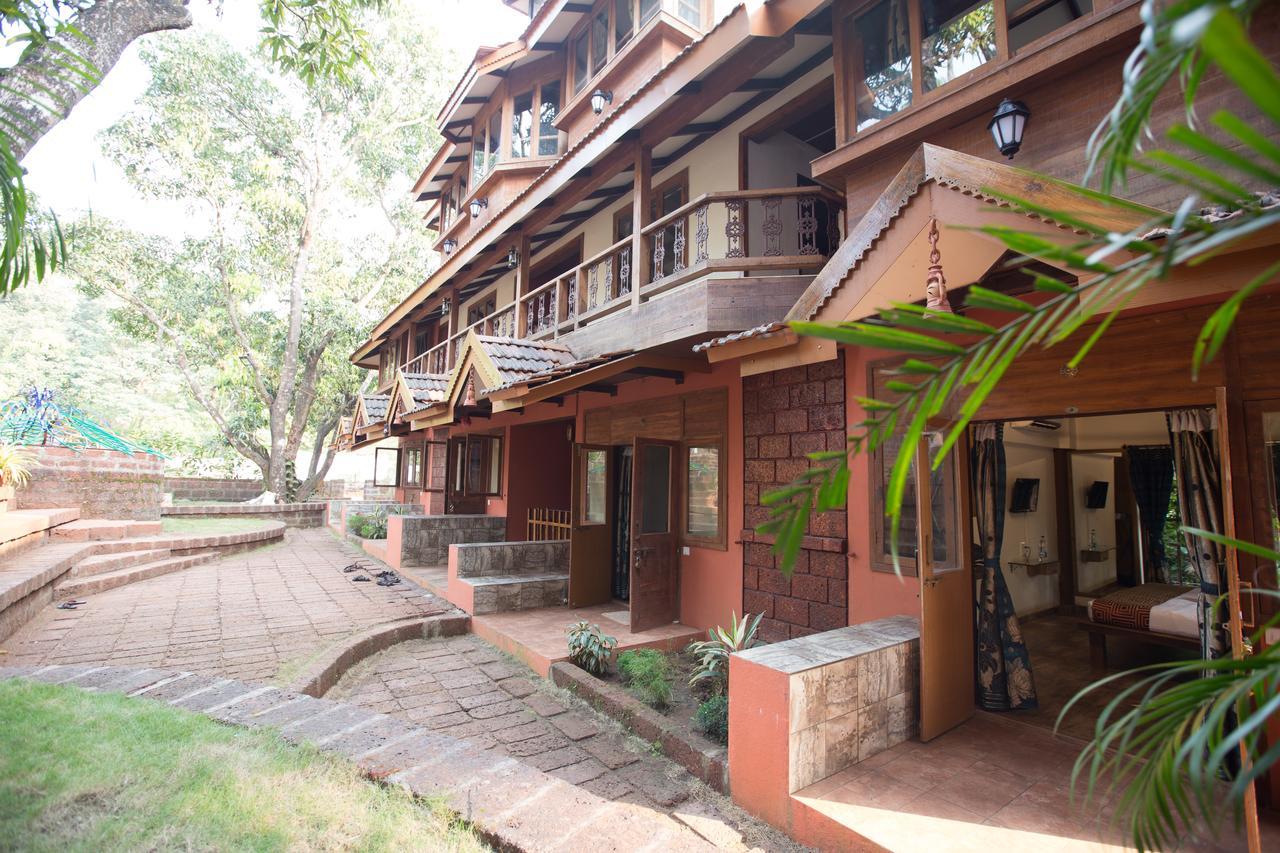 Kaular Atithis Grand Kokan Resort Ganpatipule Esterno foto