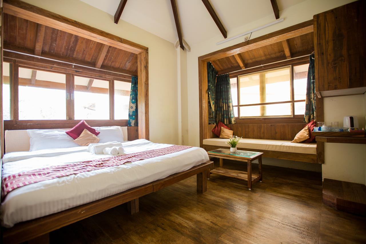 Kaular Atithis Grand Kokan Resort Ganpatipule Esterno foto