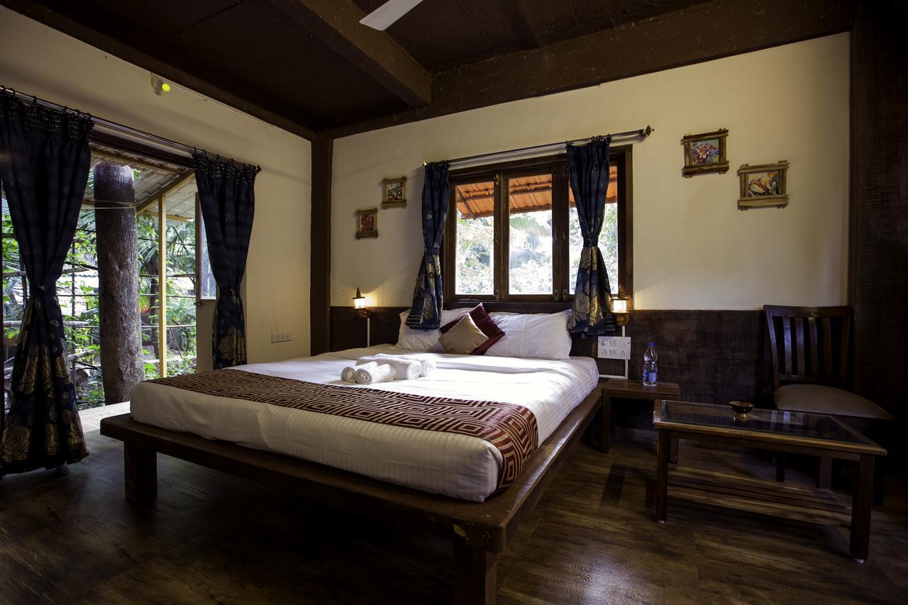 Kaular Atithis Grand Kokan Resort Ganpatipule Esterno foto