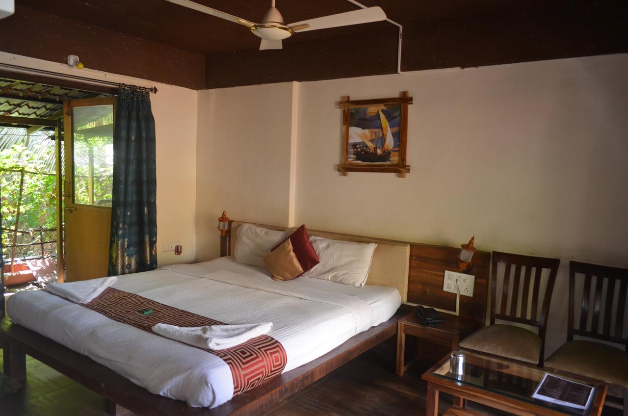 Kaular Atithis Grand Kokan Resort Ganpatipule Esterno foto