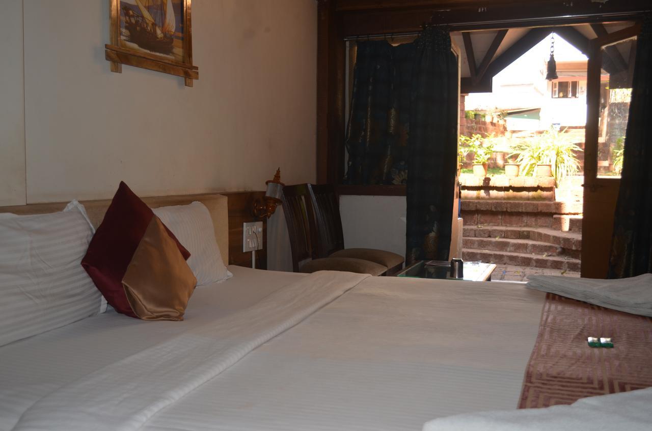 Kaular Atithis Grand Kokan Resort Ganpatipule Esterno foto